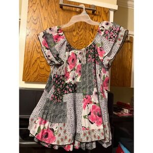 Floral Patchwork Pleated Blouse Pink Grey Cap Sleeve Keyhole Back Ruffle Hem Top